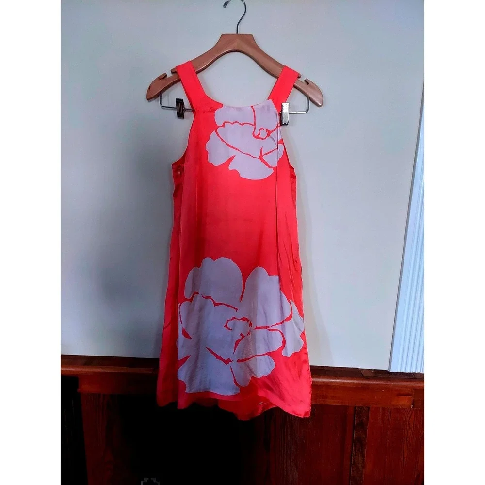 United Colors of  Benetton Womens Dress‎ Size XS 100% Silk Coral Pink Floral